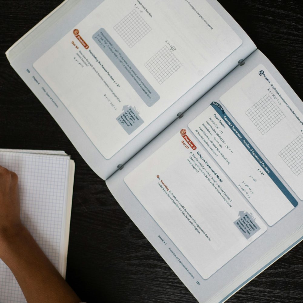 pexels-gabby-k-6238006